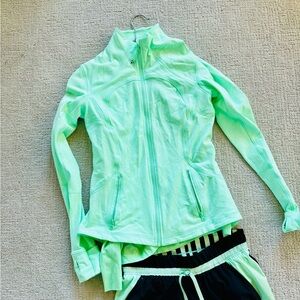 Lululemon Bundle Bright Green Set
